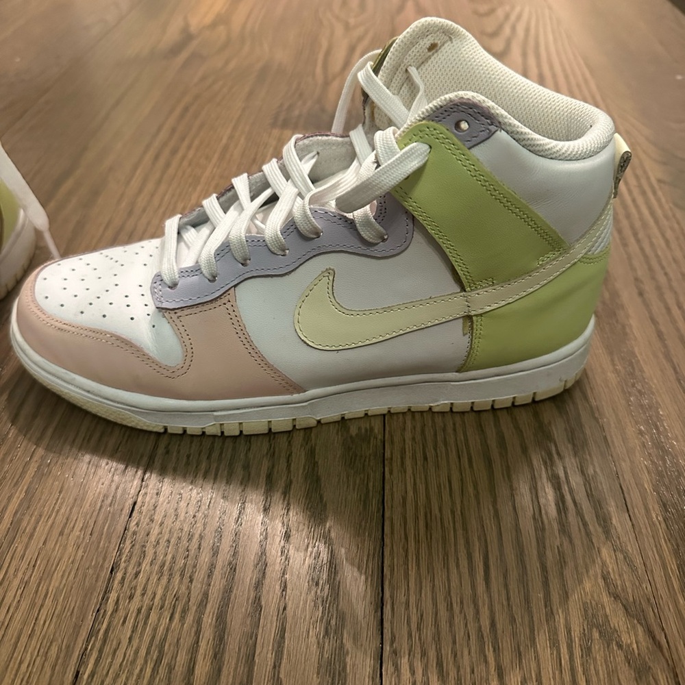 Multicolor High-Top Nike Air Force 1s